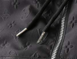 Picture of Louis Vuitton Jackets _SKULVM-3XL12yn7032491